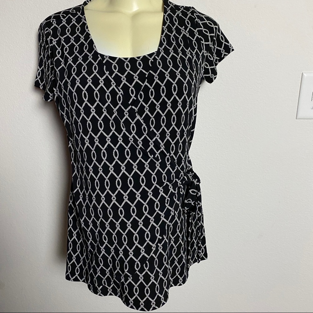 Motherhood Maternity Pattern Nursing Shirt
